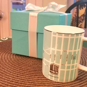 Tiffany & Company Manhattan bone china coffee mug